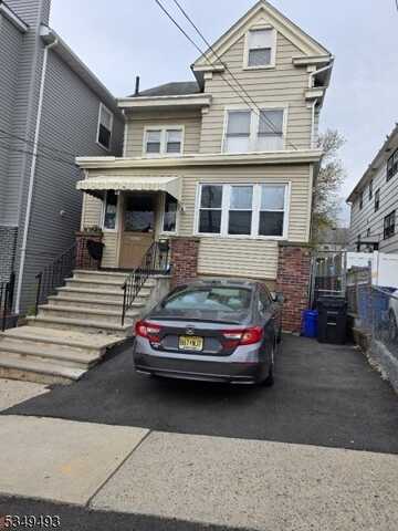1083 18Th Ave, Newark, NJ 07106