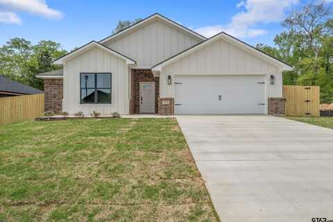 16218 Crossing Circle, Lindale, TX 75771