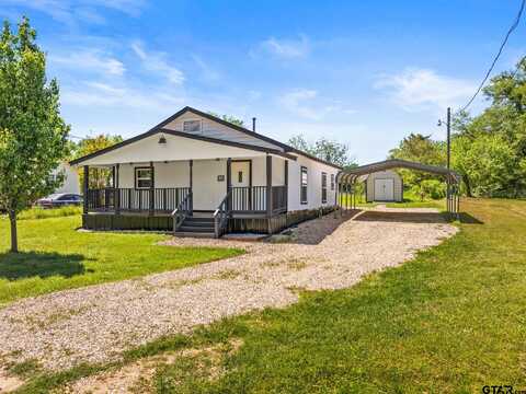 924 Kaufman, Mount Vernon, TX 75457