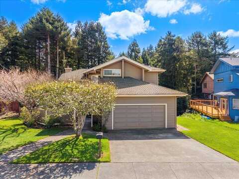 4954 Lundblade Drive, Eureka, CA 95503