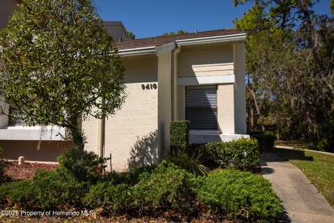9410 Nakoma Way, Weeki Wachee, FL 34613