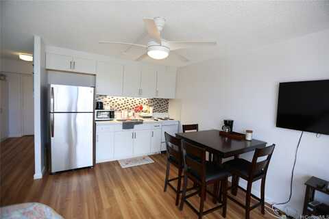 1650 Kanunu Street, Honolulu, HI 96814