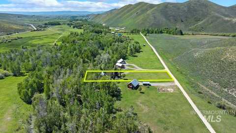 186 Phillips Creek Lane, Fairfield, ID 83327