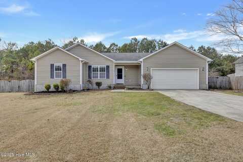 138 Acorn Way, Richlands, NC 28574
