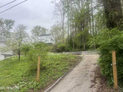 1201 Army St, Knoxville, TN 37920