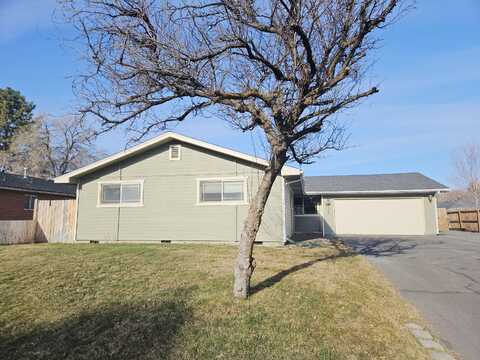 4980 Gatewood Drive, Klamath Falls, OR 97603