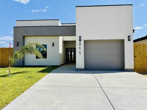 211 Lusitano Dr., Laredo, TX 78046