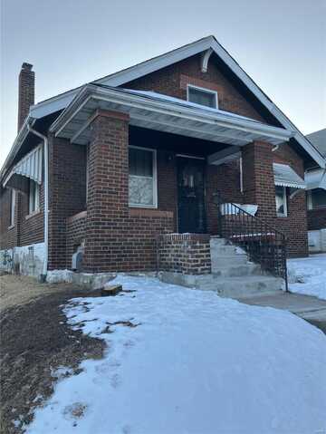 4700 Penrose Street, Saint Louis, MO 63115