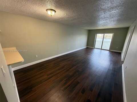 9917 W Okeechobee Rd, Hialeah Gardens, FL 33016