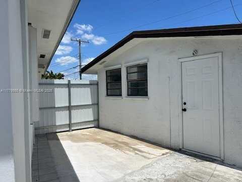 11225 SW 47th Ter, Miami, FL 33165