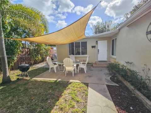 216 NE 18th Ave, Pompano Beach, FL 33060