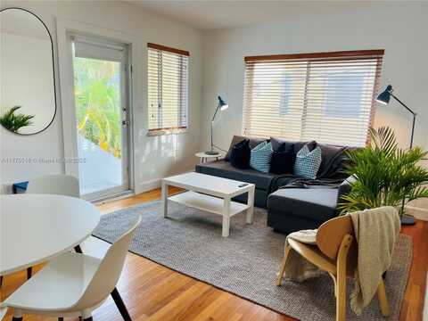 8036 Harding Ave, Miami Beach, FL 33141