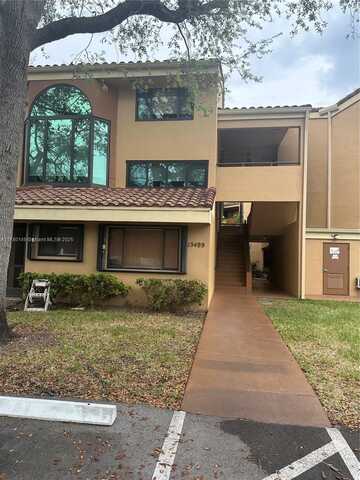15489 N Miami Lakeway N, Miami Lakes, FL 33014