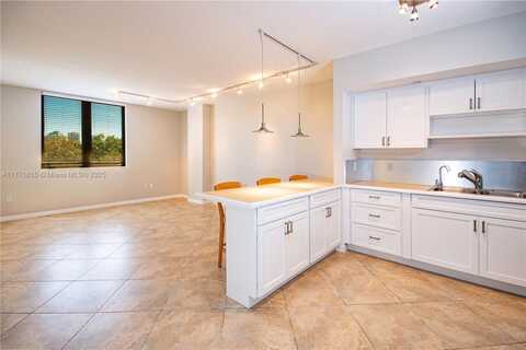 2630 SW 28th St, Miami, FL 33133