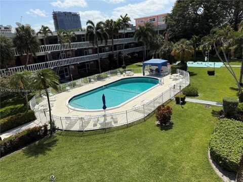 201 NE 14th Ave, Hallandale Beach, FL 33009