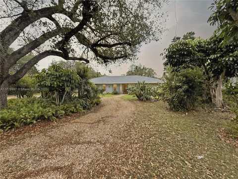 9480 SW 99th St, Miami, FL 33176