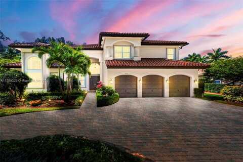 10250 S Lake Vista Cir, Davie, FL 33328