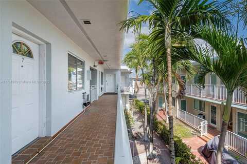 7721 Dickens Ave, Miami Beach, FL 33141