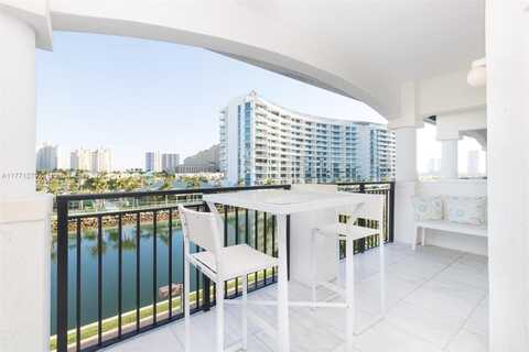 3215 NE 184th St, Aventura, FL 33160