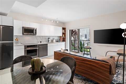 435 21st St, Miami Beach, FL 33139