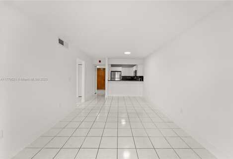 8990 SW 24th St, Miami, FL 33165
