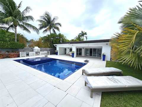 1150 S Biscayne Point Rd, Miami Beach, FL 33141