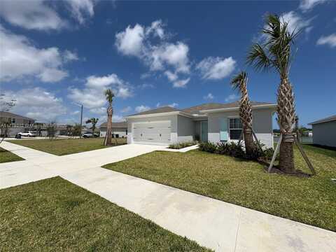 103 Pummelo Pl, Fort Pierce, FL 34981