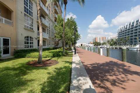 3001 NE 185th St, Aventura, FL 33180