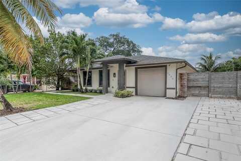 5630 Atlanta St, Hollywood, FL 33021