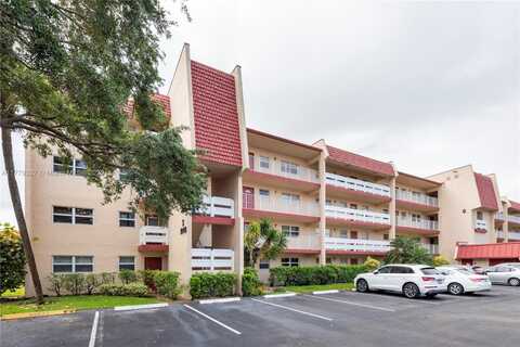1040 Country Club Dr, Margate, FL 33063