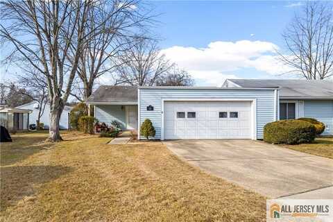 45 Catalpa Plaza, Monroe, NJ 08831