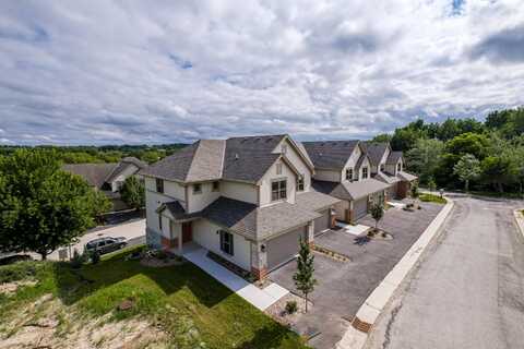 165 Aerie Cir, Brookfield, WI 53045