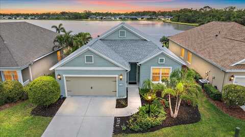 7743 RIDGELAKE CIRCLE, BRADENTON, FL 34203