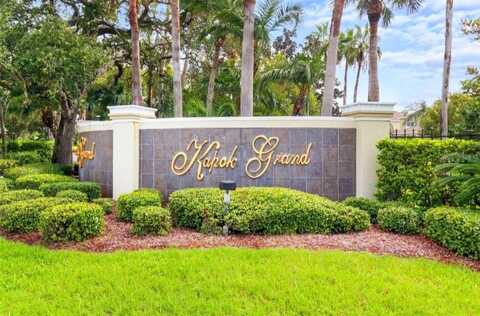 11246 KAPOK GRAND CIRCLE, MADEIRA BEACH, FL 33708