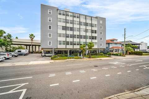841 4TH AVENUE N, Saint Petersburg, FL 33701