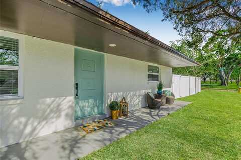 4001 19TH STREET N, Saint Petersburg, FL 33714