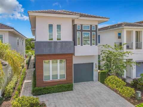 748 DESERT MOUNTAIN COURT, REUNION, FL 34747