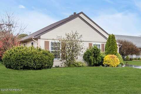 44 Buckingham Drive N, Manchester, NJ 08759