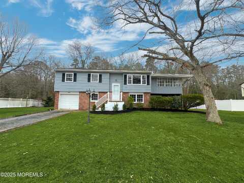 226 Mill Creek Drive, Bayville, NJ 08721