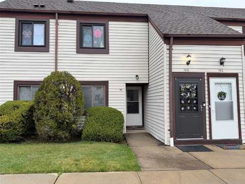 99 Whistler Court, Middle Island, NY 11953