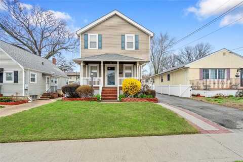 77 Fairmount Street, Valley Stream, NY 11580