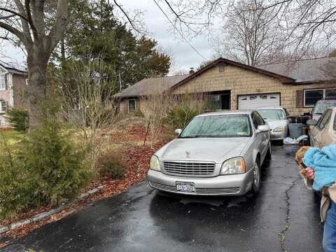 1515 lincoln, Bohemia, NY 11716