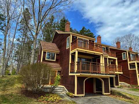 40 Harbor Drive, Lincolnville, ME 04849