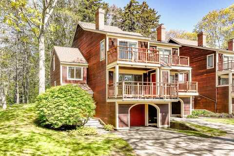 40 Harbor Drive, Lincolnville, ME 04849