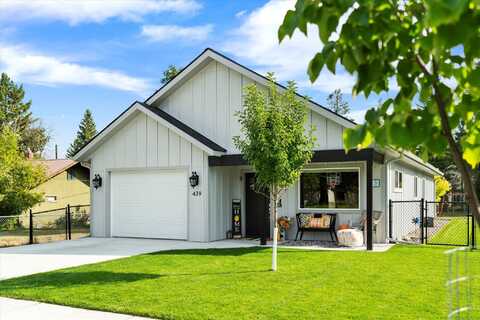 439 College Avenue, Kalispell, MT 59901