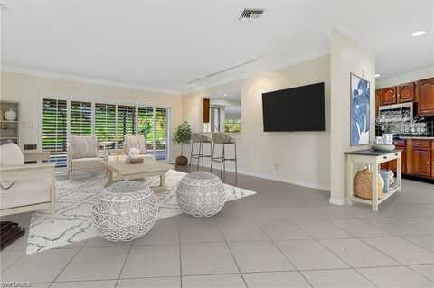 449 Cypress Way, NAPLES, FL 34110
