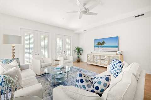 2847 Tiburon, NAPLES, FL 34109