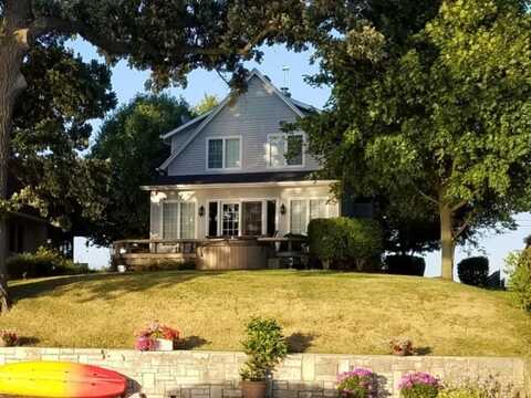 40752 N Grand Avenue, Antioch, IL 60002