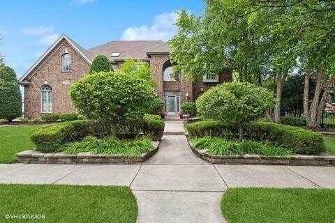 3179 Kingbird Lane, Naperville, IL 60564
