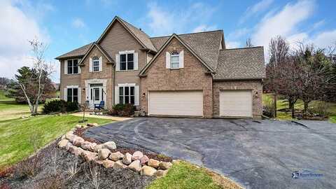 916 Silver Glen Road, McHenry, IL 60050